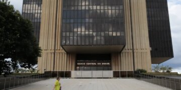 Mercado financeiro projeta PIB de 2,16% em 2025