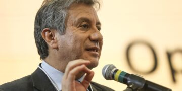 Evento mundial discute novas estratégias de combate à gripe aviária