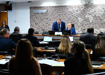 CRA aprova novas indicações de emendas ao Orçamento — Senado Notícias