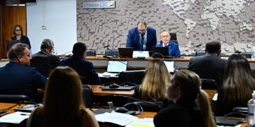 CRA aprova novas indicações de emendas ao Orçamento — Senado Notícias
