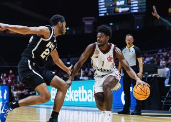 Basquete: Flamengo estreia no Mundial de Clubes com derrota