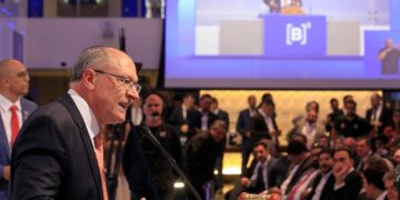 “Indulto é golpismo de marcha ré”, diz Alckmin em São Paulo