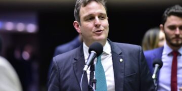Comissão aprova diretriz para segurança de mulheres e crianças em banheiros públicos – Notícias