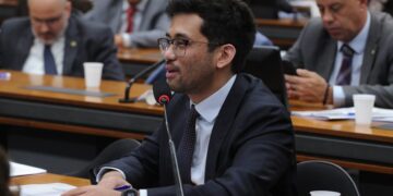 Comissão aprova acesso gratuito à agua potável e a sanitários a entregadores de aplicativos – Notícias