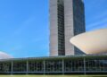 Projeto que derruba regras sobre aborto legal em crianças avança na Câmara