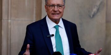 Alckmin diz que “Judiciário tem a última palavra” sobre anistia
