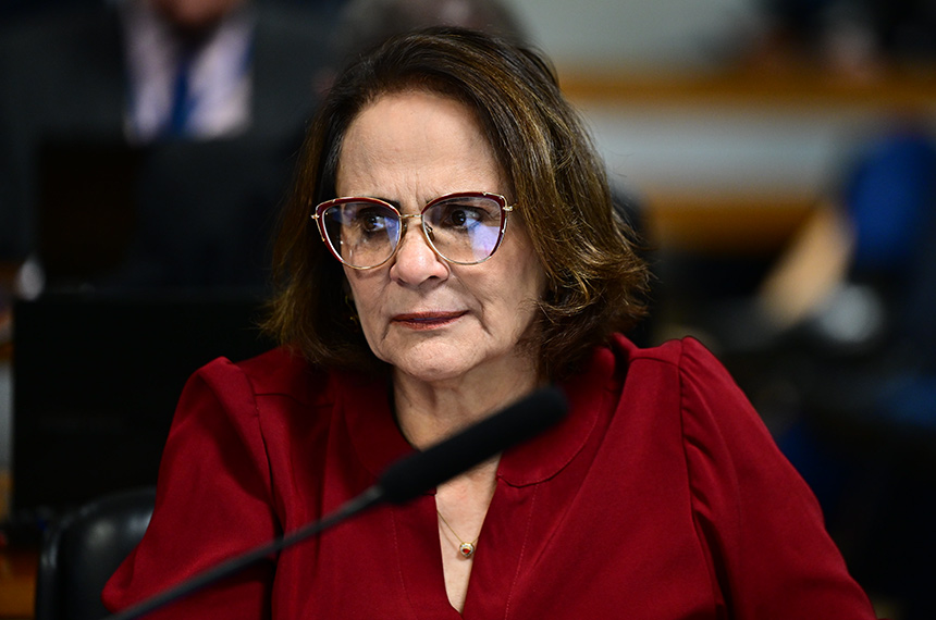 Pais poderão ter transporte gratuito para teste do pezinho de bebês — Senado Notícias