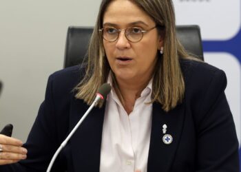 Mulheres do CadÚnico terão acesso mais rápido a absorventes pelo SUS