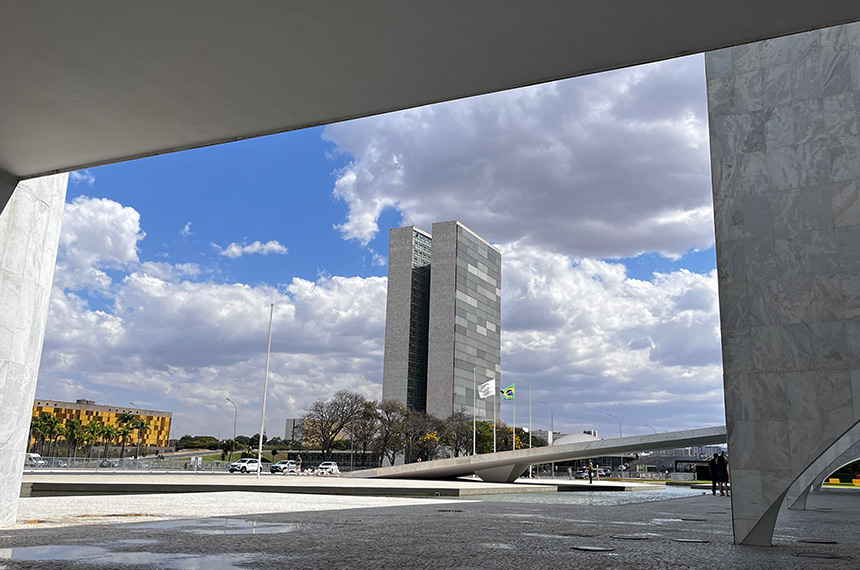 Sancionadas regras para idade mínima dos candidatos a cargos eletivos — Senado Notícias