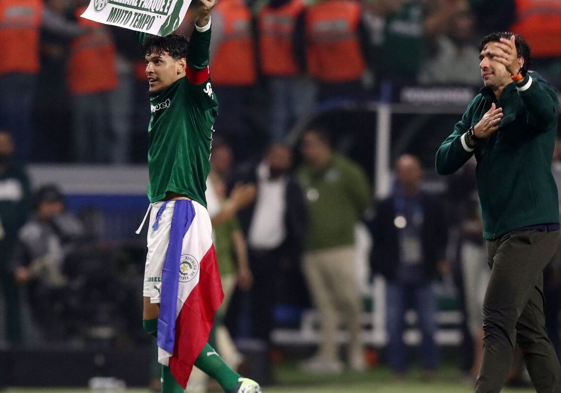 Palmeiras goleia LDU e enfrenta Flamengo na final da Libertadores