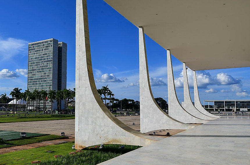 Busca e apreensão no Congresso precisam de autorização do STF — Senado Notícias
