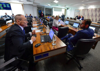 CCJ pode votar na quarta tempo maior de internação de menores infratores — Senado Notícias