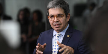 Senado deve aprovar projeto rapidamente, avaliam senadores — Senado Notícias