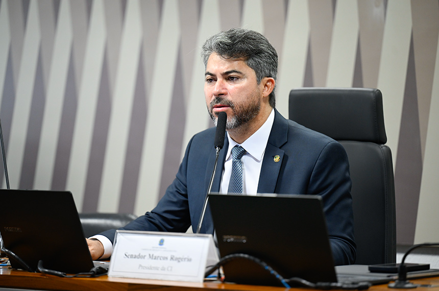 CRA analisa projeto sobre regularização fundiária na Amazônia Legal — Senado Notícias