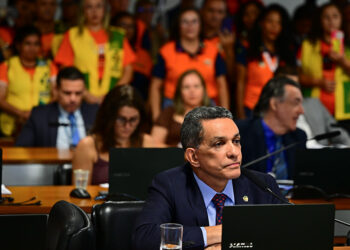 CAS aprova incentivo para diagnóstico do autismo em adultos e idosos — Senado Notícias