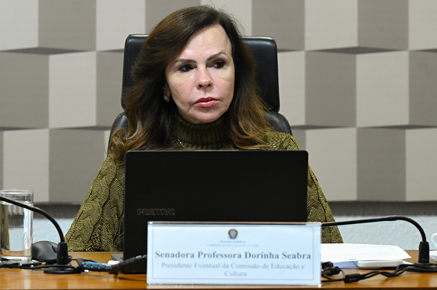 Audiência na CE destaca desafios da educação superior em cooperativismo — Senado Notícias