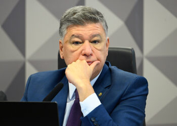 Viana ameaça prisão para convocados que postergam depoimento à CPMI do INSS — Senado Notícias