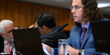 CAE aprova regras para maior fiscalização de empresas sonegadoras — Senado Notícias