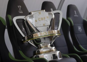 CBF sorteia mandos de campo das semifinais da Copa do Brasil