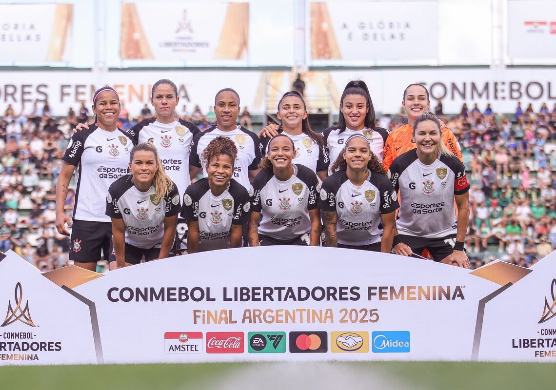 Libertadores: Corinthians faz história com tricampeonato consecutivo