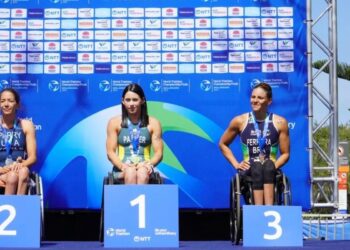 Jéssica Ferreira conquista bronze no Mundial de triatlo paralímpico