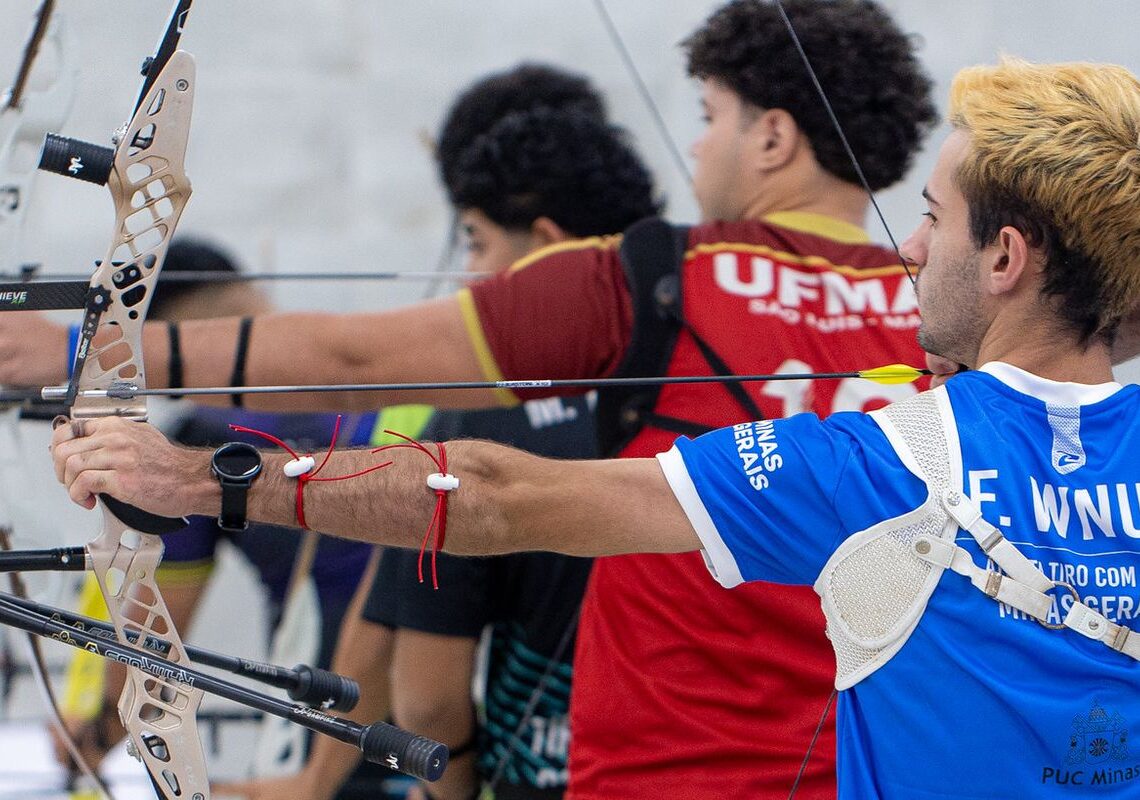 Fabio Klier é ouro no tiro com arco na estreia da modalidade no JUBs