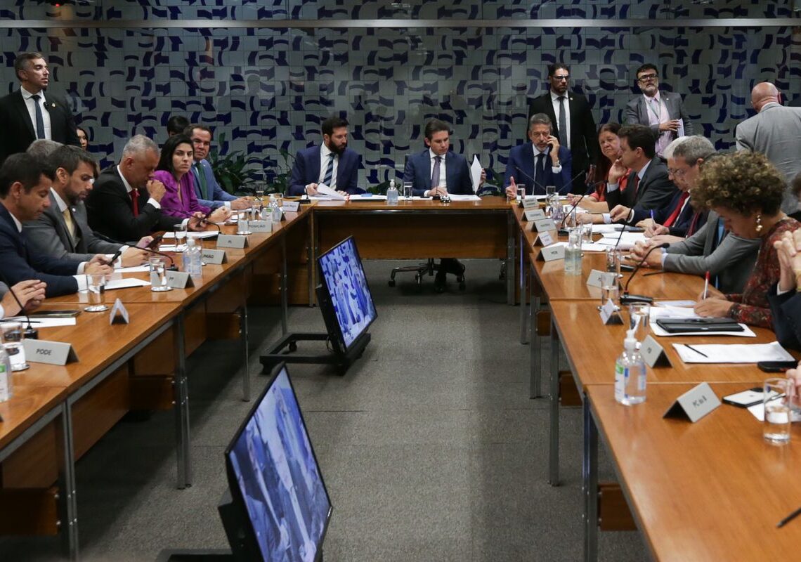 Câmara pode votar amanhã tornar crime hediondo adulterar alimentos