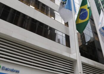 Eletrobras vende participação na Eletronuclear para o Grupo J&F