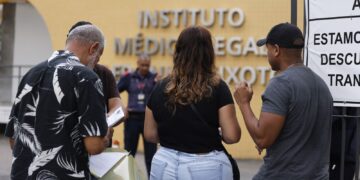 Lula envia ministros para reunião com Castro na tarde desta quarta