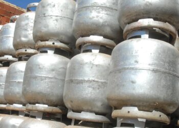 Auxílio Gás de R$ 108 começa a ser pago nesta segunda-feira