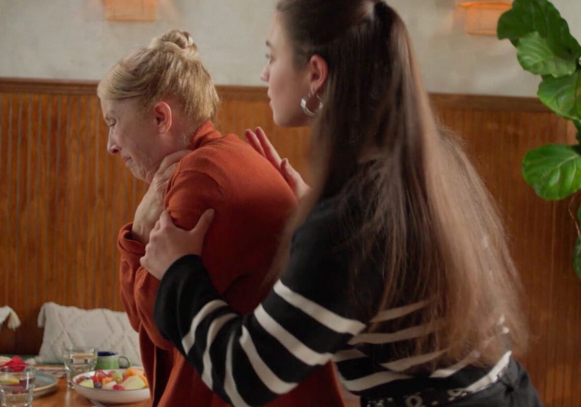 Associação muda técnicas de desengasgo em bebês, crianças e adultos