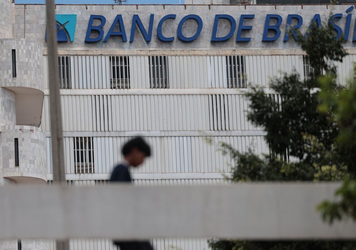 BRB diz que recuperou R$ 10 bilhões das carteiras com Master