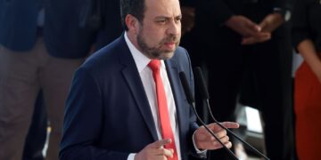 Programa do governo quer aprofundar conexão com as periferias