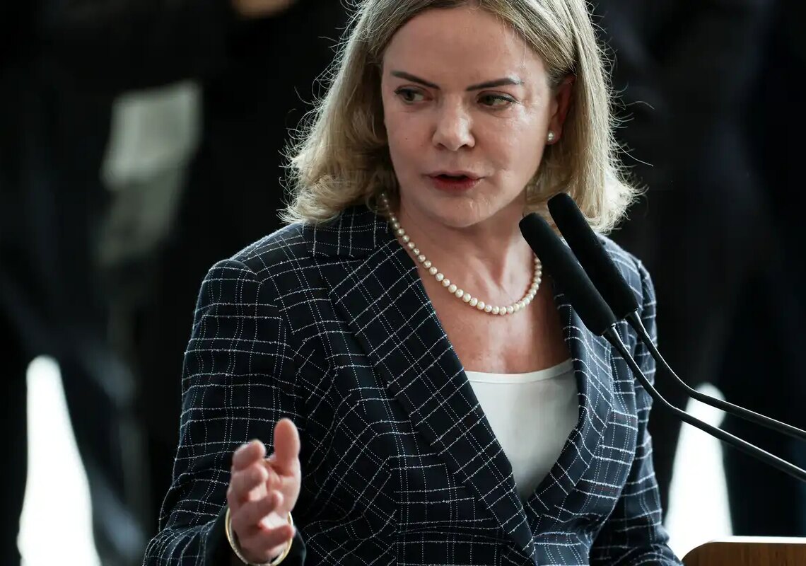 Derrite como relator do PL Antifacção contamina debate, diz Gleisi   