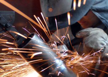 Selic alta afetou negativamente atividade econômica, dizem economistas