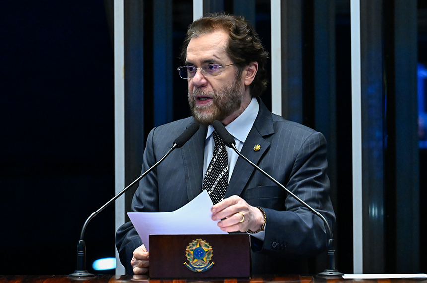 Plínio critica possível restrição ao cultivo de tilápia no país — Senado Notícias