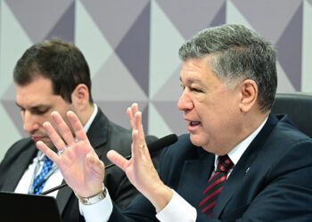 CPMI do INSS avança para investigar núcleo político, diz Carlos Viana — Senado Notícias