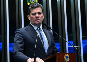 Sergio Moro critica postura do governo federal contra o crime organizado — Senado Notícias