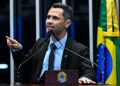 Cleitinho critica Justiça pela possibilidade de Bolsonaro cumprir pena na Papuda — Senado Notícias