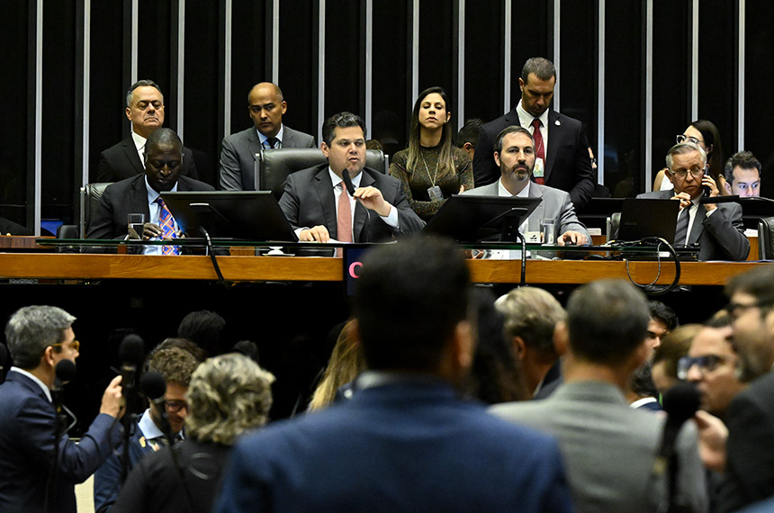 Congresso derruba 52 itens de veto à Lei Geral do Licenciamento Ambiental — Senado Notícias