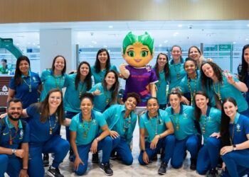 Seleção desembarca nas Filipinas para disputa do Mundial de futsal