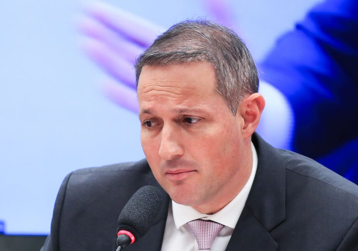 Relator recua e revê ação da PF sem aval de governador