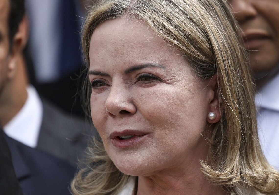 Lula pede empenho a ministros na tramitação de projetos de segurança