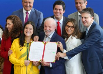 Lula envia para o Congresso projetos que criam a Unind e UFEsporte