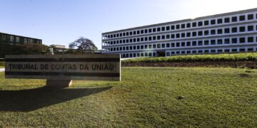 Câmara aprova PEC que considera tribunais de Contas órgãos permanentes