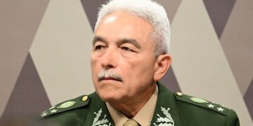 Senado confirma general Anísio David de Oliveira Júnior para o STM — Senado Notícias