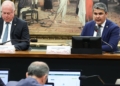 Pedido de vista adia votação de parecer sobre mandato de Zambelli