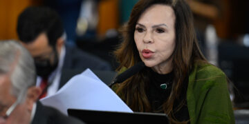 Vai à Câmara restrição a progressão de regime para crimes violentos contra criança — Senado Notícias