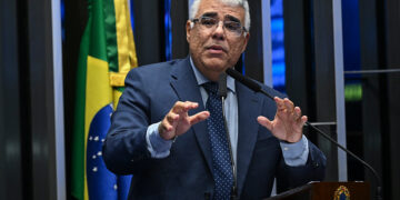 Girão diz que decisão de Gilmar é antidemocrática e cobra reação do Senado — Senado Notícias