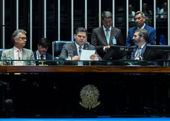 Volta à Câmara liberação de recursos do Fundo Social para saúde e educação — Senado Notícias